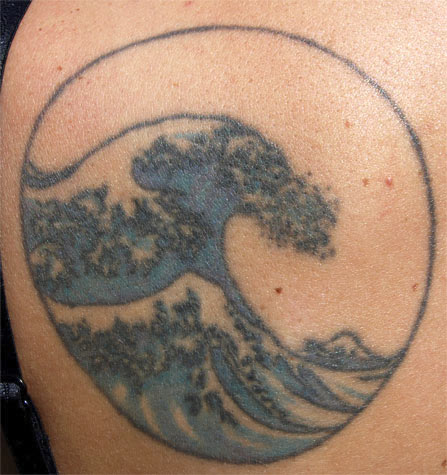 japanese tattoos - tribal shoulder tattoos designs. japanese wave tattoos great wave tattoo