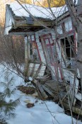 falling-house